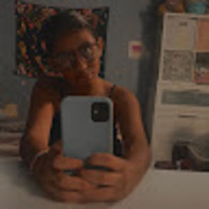 Meet your Posher, Analee